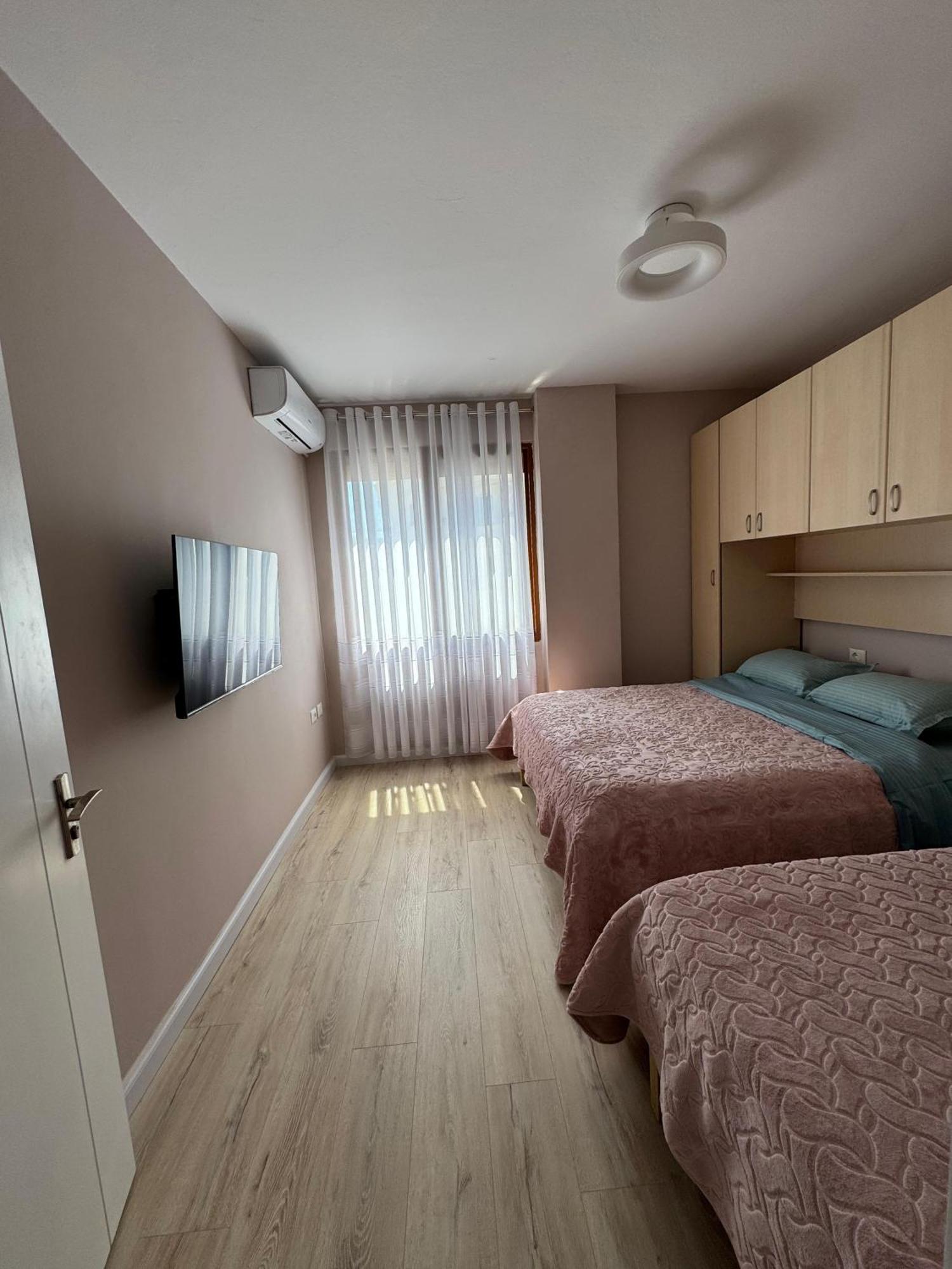 Orange Apartment Golem  Zewnętrze zdjęcie