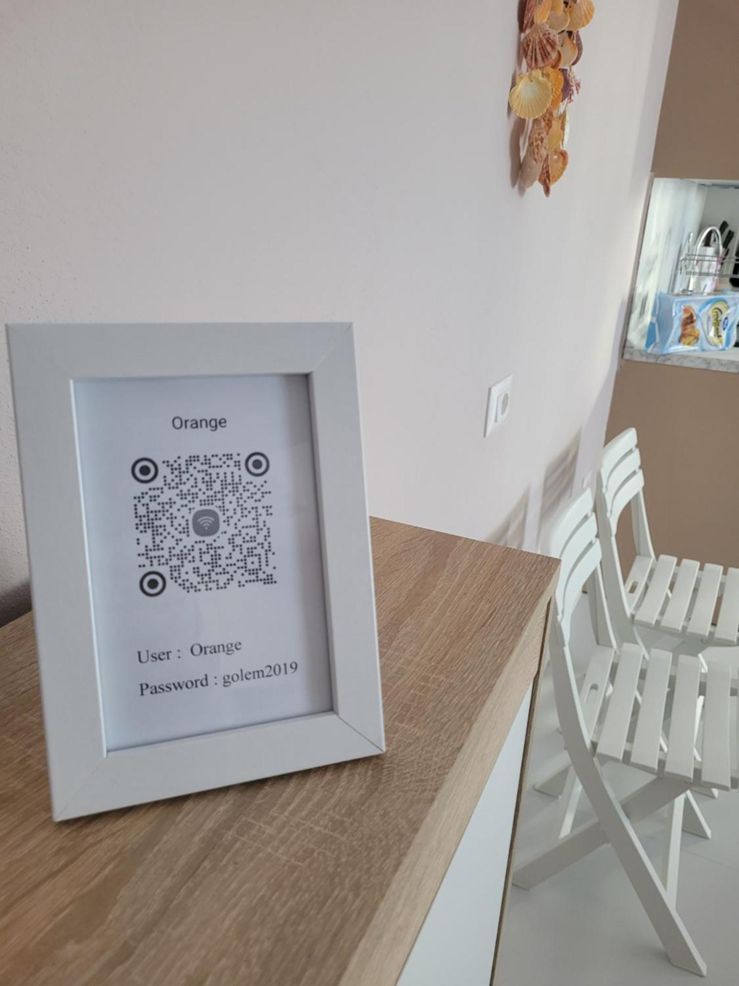 Orange Apartment Golem  Zewnętrze zdjęcie